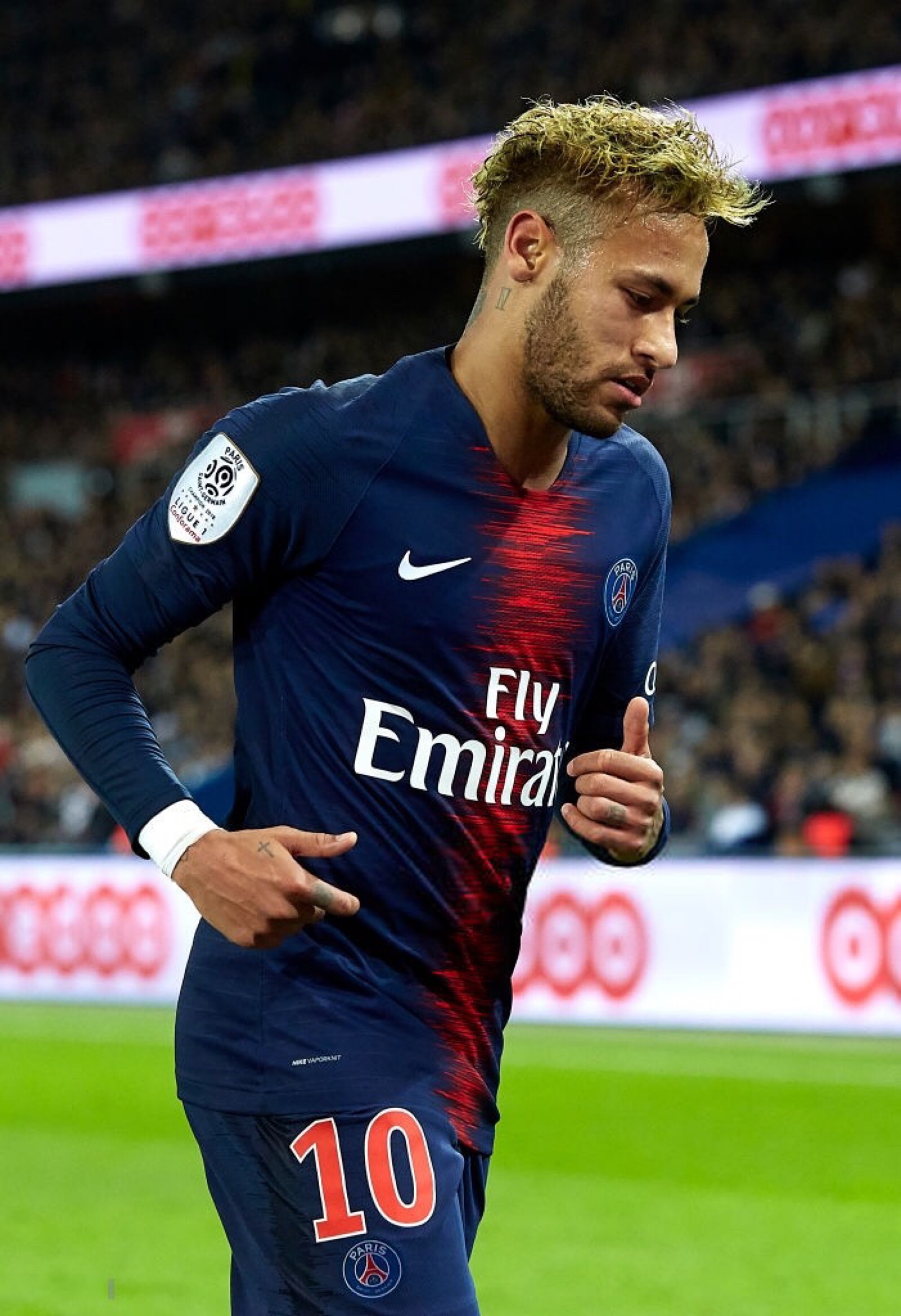 U22国足12月集训并参加U23亚洲杯29人名单：王钰栋、徐彬入选（U22国足12月集训备战U23亚洲杯，29人名单出炉：王钰栋、徐彬在列）