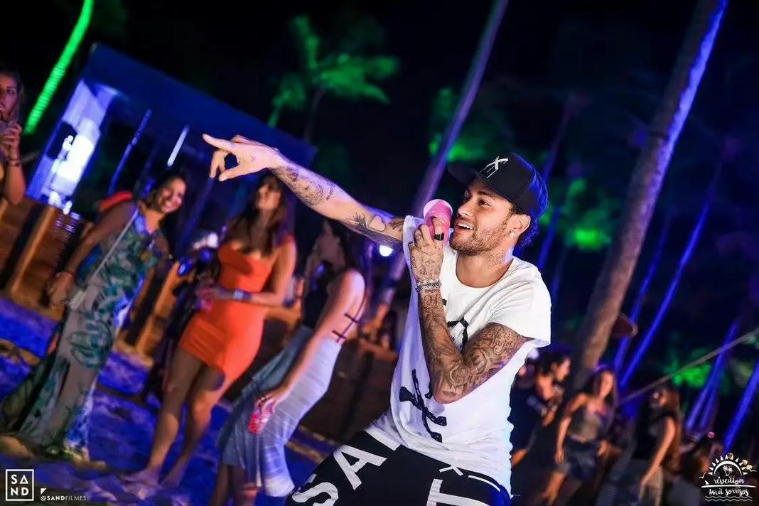 国足最新热身赛表现亮眼（国足最新热身赛发挥抢眼）