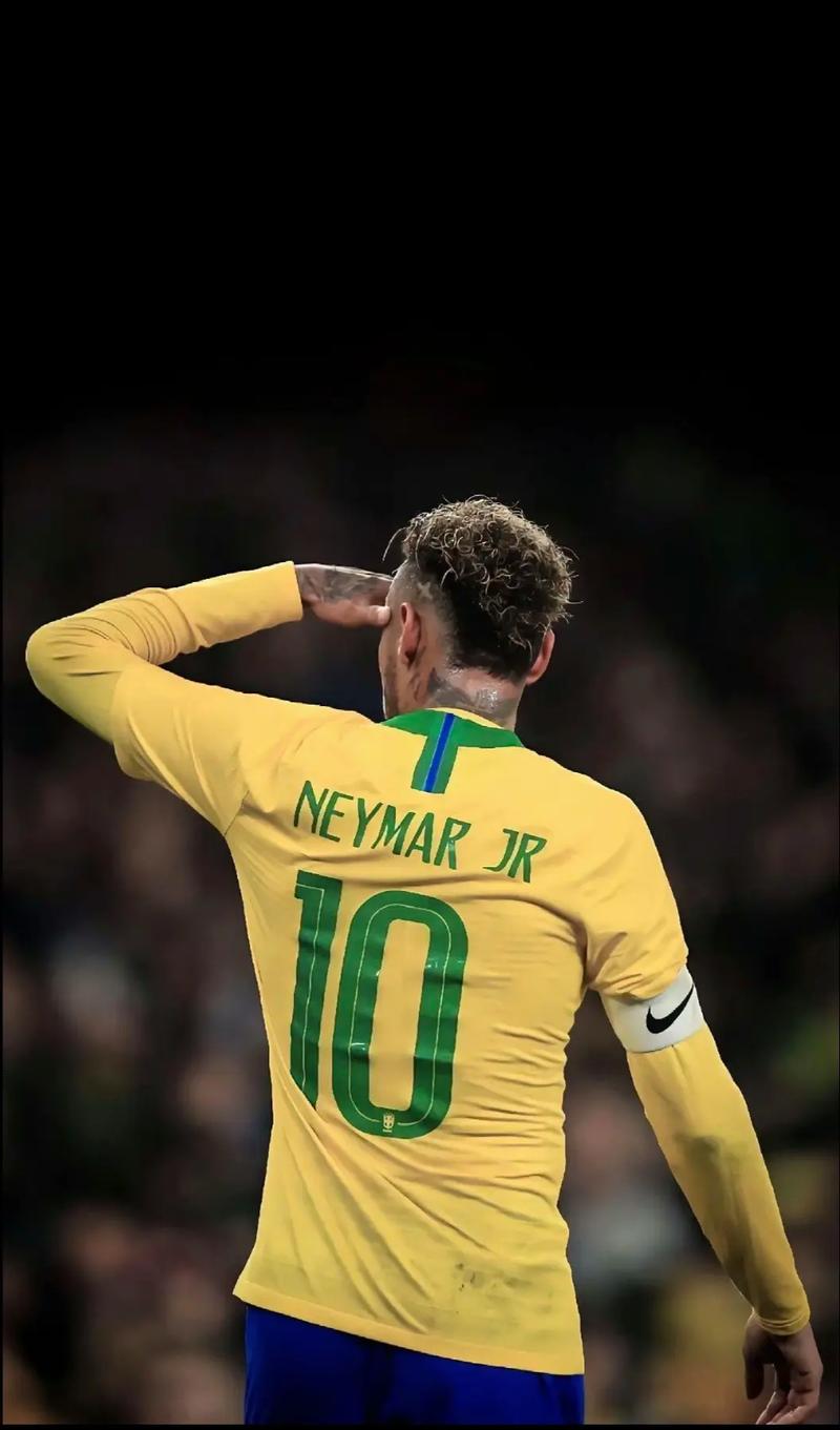 瓜帅：梅西总是做最简单的事情；想赢英超必须保持稳定（瓜帅：梅西总能化繁为简；英超夺冠关键在于持续稳定）