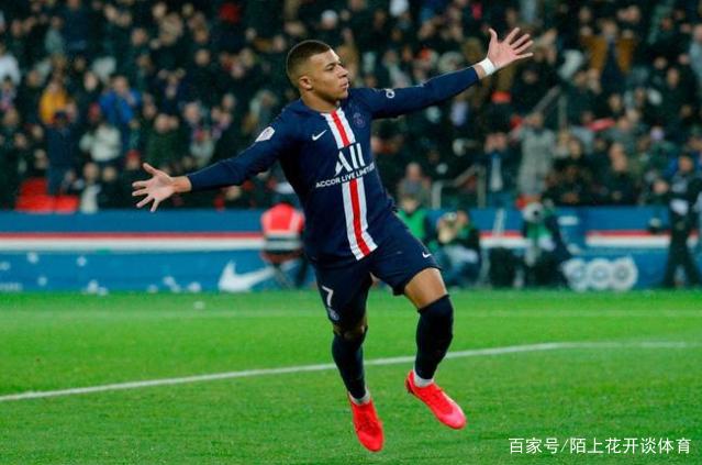 欧冠2-1逆转！巴萨天降神兵：后卫3分钟梅开二度创历史，逼近前八