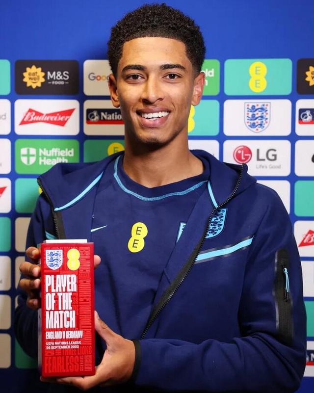 某球星再次进入本轮最佳阵容